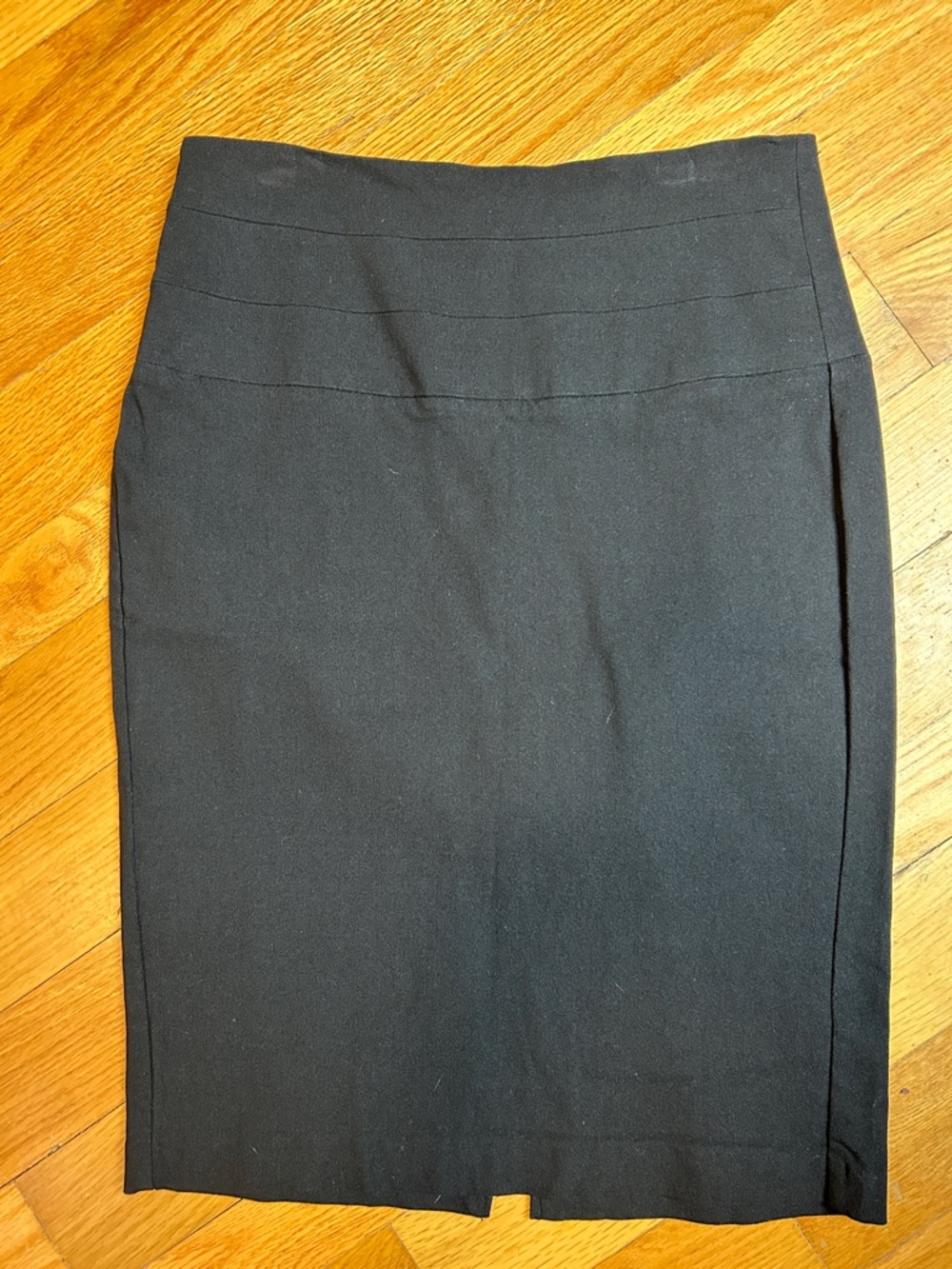 VENUS Black High-Waist Pencil Skirt